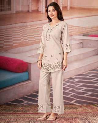 Off white color smart thread embroidery rayon fabric co-ord set 2