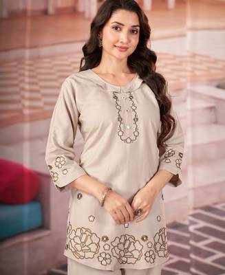 Off white color smart thread embroidery rayon fabric co-ord set 3