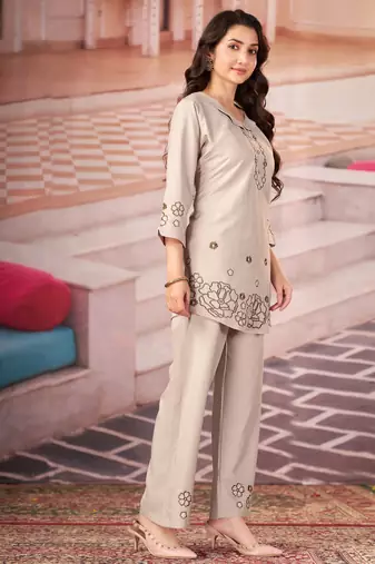 Off white color smart thread embroidery rayon fabric co-ord set