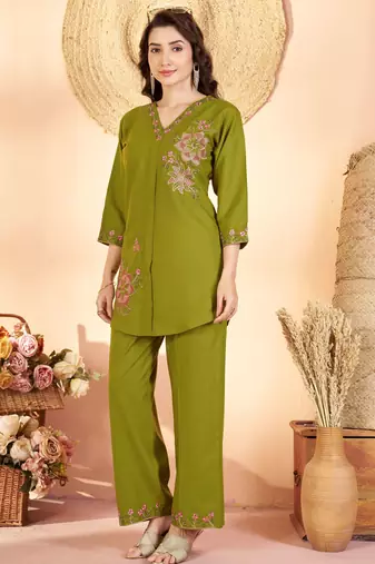 Mehendi color thread work co-ord set dress for trendy girls