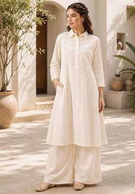 Off white color embroidery work kurta set for graceful ethnic looks 1