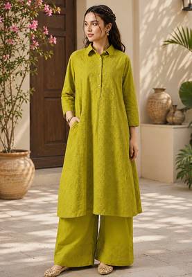 Green color embroidery work kurta set for graceful ethnic looks 4
