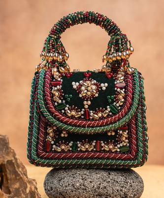 Emerald green velvet embroidered charm hand bag 5
