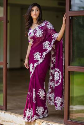 Magenta silk blend thread work embroidered saree 1