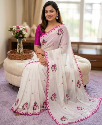 Off-white georgette thread work embroidered saree 1