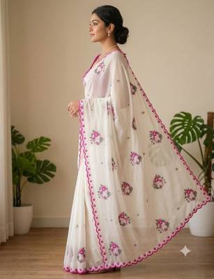 Off-white georgette thread work embroidered saree 5