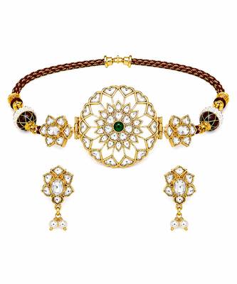 Gold plated handcrafted jadau kundan choker set 3