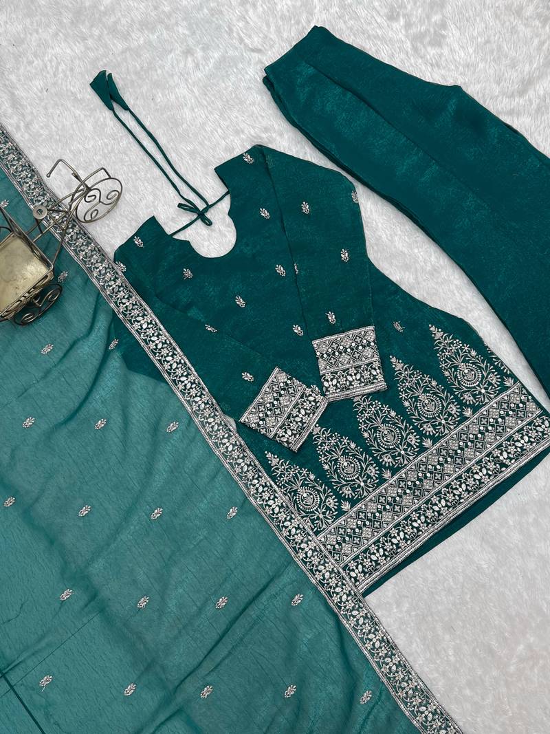 Embroidery Work Bottom Kurti With Dupatta Wedding Wear Designer Suit Set