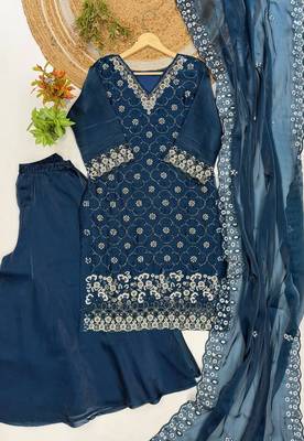 Navy blue fendy embroidered kurti palazzo set 3