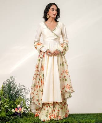 Ivory embroidered chanderi organza anarkali set 1