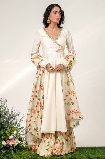 Ivory embroidered chanderi organza anarkali set