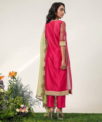 Fuchsia pink embroidered chanderi and georgette kurta set 4