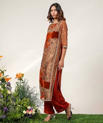 Golden and rust embroidered tissue velvet kurta pant set 4