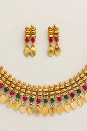 multilayer gold beaded necklace set