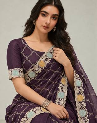 Purple chiffon embroidered saree withzari work 2