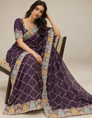 Purple chiffon embroidered saree withzari work 5