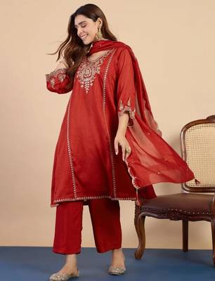 Red silk blend embroidered palazzo set 3