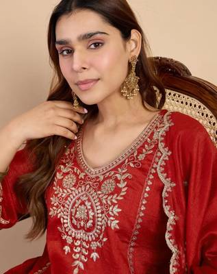 Red silk blend embroidered palazzo set 4
