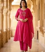 Rani-pink chanderi hand embroidery kurta set