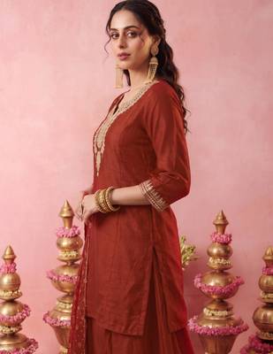 Dark-orange silk embroidered 4