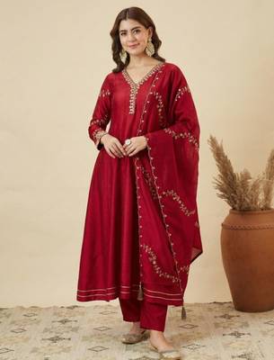 Maroon silk embroidered 2