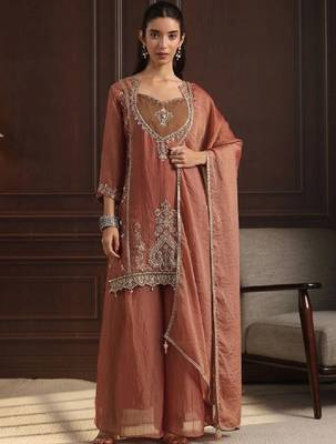 Women ethnic motifs embroidered regular kurta with palazzos & with dupatta 1