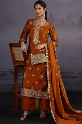 Women ethnic motifs embroidered regular kurta with trousers & dupatta