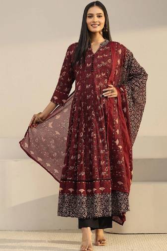 Women ethnic motifs printed regular kurta with trousers & with dupatta