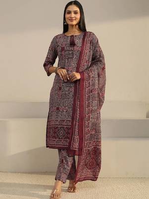 Women printed regular kurta with trousers & with dupatta 1