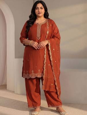Women ethnic motifs embroidered regular chanderi silk kurta with trousers & with dupatta 1