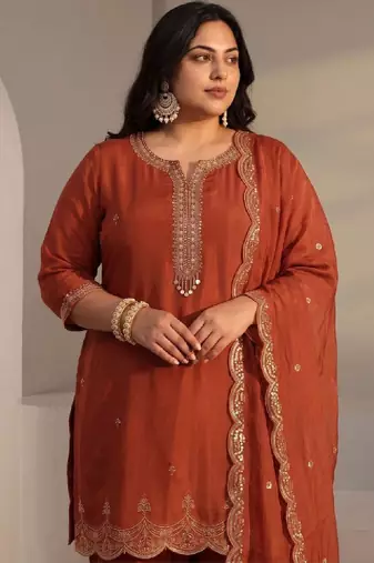 Women ethnic motifs embroidered regular chanderi silk kurta with trousers & with dupatta