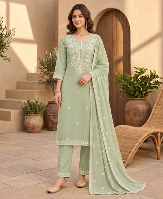 Pista chanderi readymade suit with embroidery & butti work 1