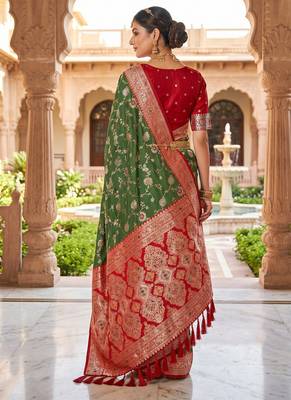 designer mehendi green zari weaving meenakari tassel pallu work silk blend saree 3