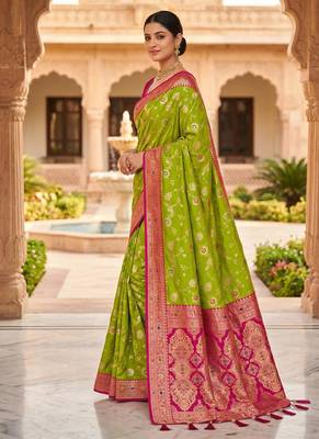 designer green zari weaving meenakari tassel pallu work silk blend saree 4