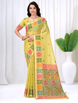 Womens elegant lemon green  cotton silk saree with golden zari border, pallu with blouse 1
