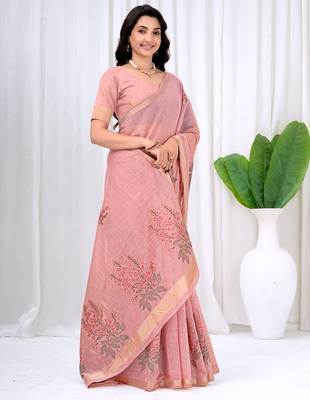 Womens elegant baby pink  cotton silk saree with golden zari border, pallu with blouse 4