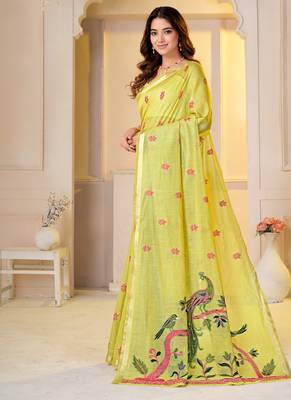 Womens elegant lemon green  cotton silk saree with golden zari border, pallu with blouse 3