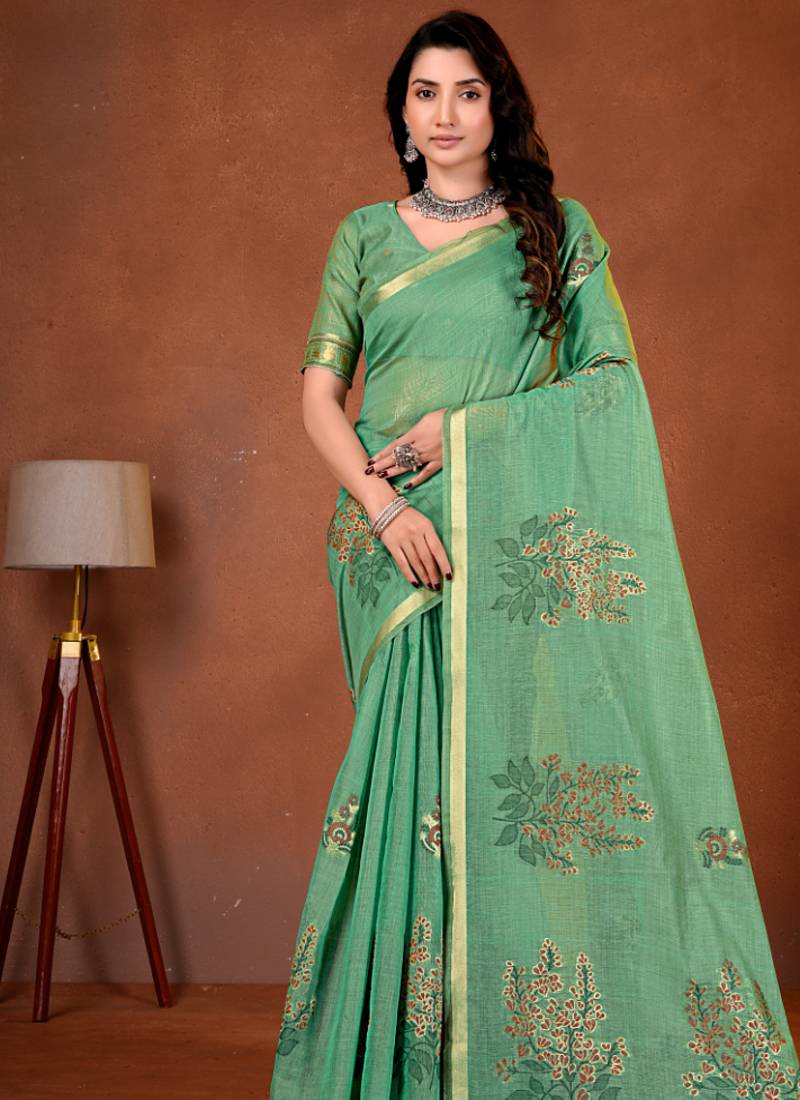 Womens elegant bottle green  cotton silk saree with golden zari border, pallu with blouse