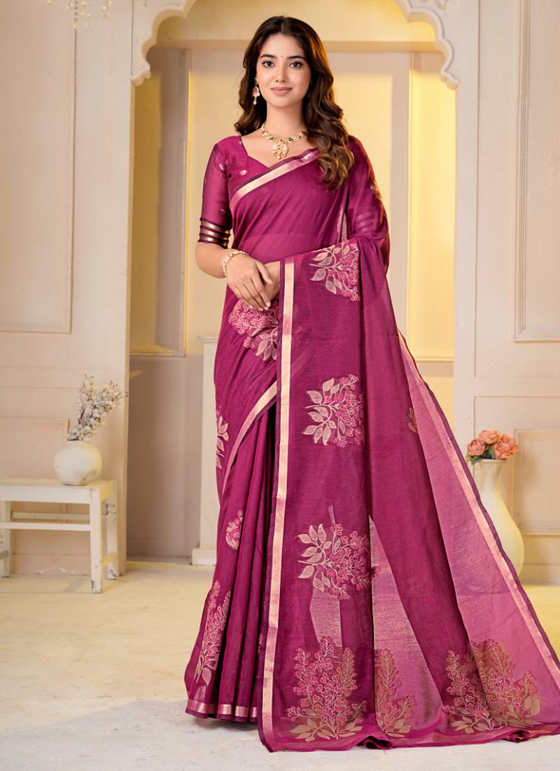 Womens elegant rani  cotton silk saree with golden zari border, pallu with blouse