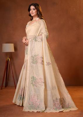 Womens elegant cream  cotton silk saree with golden zari border, pallu with blouse 3