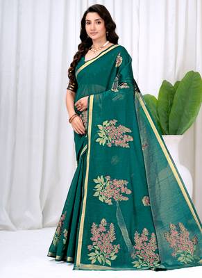 Womens elegant rama green  cotton silk saree with golden zari border, pallu with blouse 3