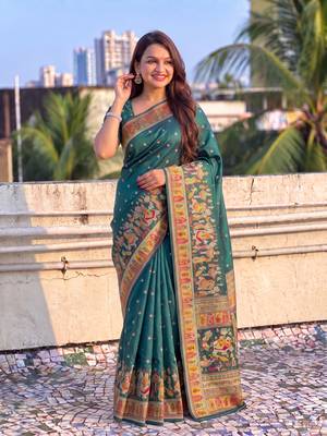 Women's zari woven kashmiri pashmina silk traditional saree with blouse 3