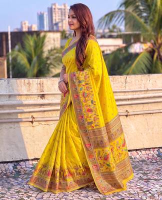 Women's zari woven kashmiri pashmina silk traditional saree with blouse 4