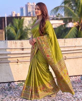 Women's zari woven kashmiri pashmina silk traditional saree with blouse 4