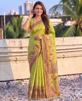 Women's zari woven kashmiri pashmina silk traditional saree with blouse 3