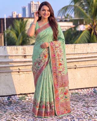 Women's zari woven kashmiri pashmina silk traditional saree with blouse 3