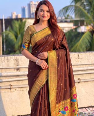 women's zari woven paithani silk blend traditional saree with blouse 3