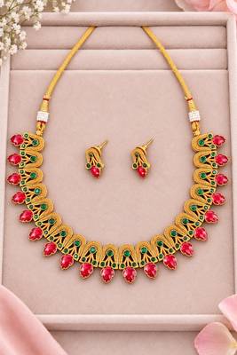 Gold-plated necklace set in multicolor - traditional style 1