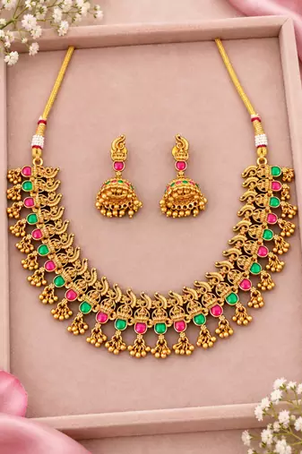 Gold-plated necklace set in multicolor - traditional style