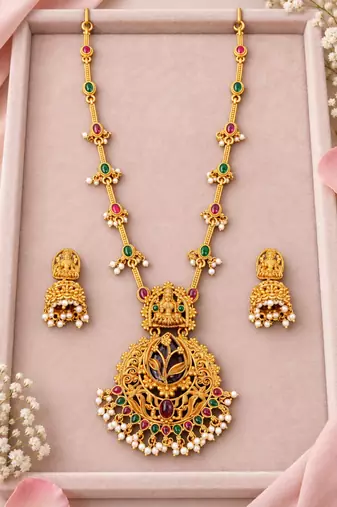 Gold-plated necklace set in multicolor - traditional style